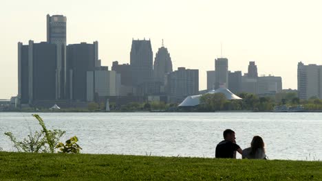 160522_041_Detroit_Downtownlongshot6_1080p_small